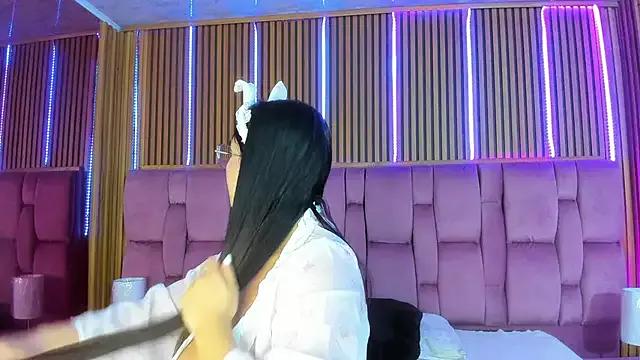 StephanieAllen from StripChat is Freechat