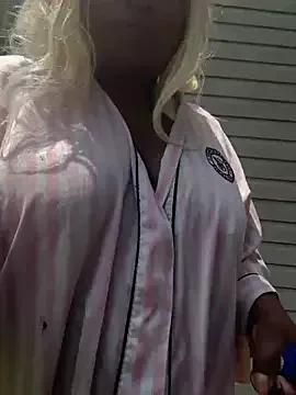 succubusebony from StripChat is Freechat