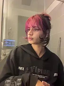 Unleash your urge for fetish cams livestreamers with our pick of steaming hot models, versed in the art of seduction and indulgence.