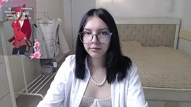 SunKissGrace from StripChat is Freechat