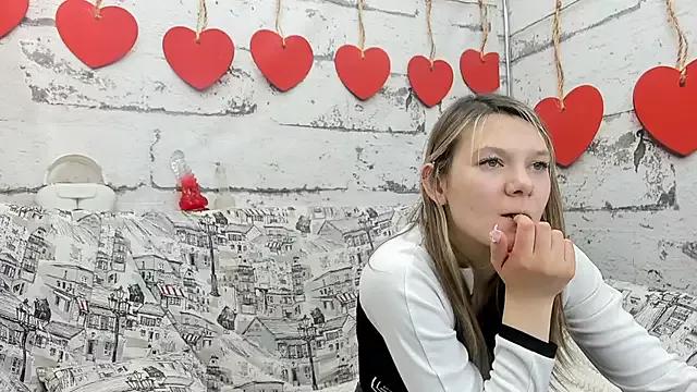 Unleash your urge for fetish cams livestreamers with our pick of steaming hot models, versed in the art of seduction and indulgence.