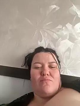 SunnyLeila2101 from StripChat is Freechat