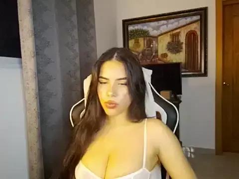 Unleash your urge for fetish cams livestreamers with our pick of steaming hot models, versed in the art of seduction and indulgence.