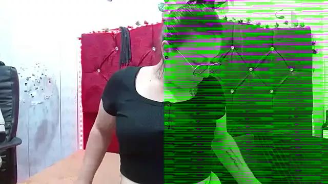 Susanahotsexxx from StripChat is Freechat