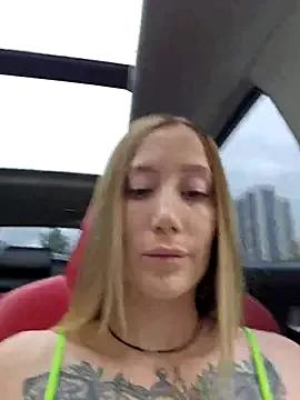 Unleash your urge for fetish cams livestreamers with our pick of steaming hot models, versed in the art of seduction and indulgence.