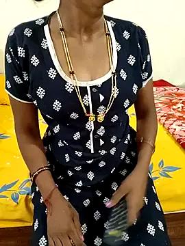 Photos of Swapna_kannada from StripChat is Freechat