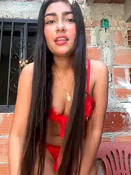 Unleash your urge for fetish cams livestreamers with our pick of steaming hot models, versed in the art of seduction and indulgence.