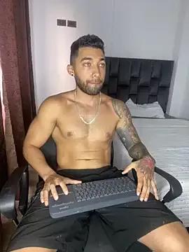 Unleash your urge for fetish cams livestreamers with our pick of steaming hot models, versed in the art of seduction and indulgence.
