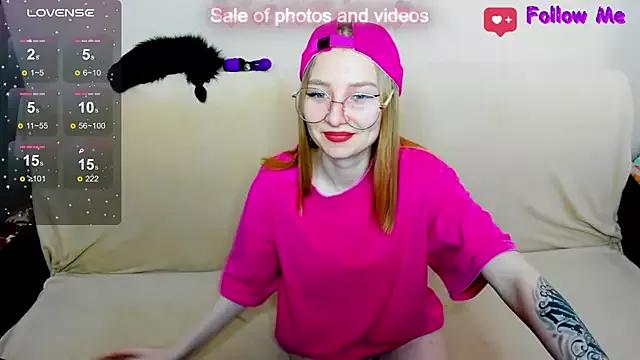 Unleash your urge for fetish cams livestreamers with our pick of steaming hot models, versed in the art of seduction and indulgence.