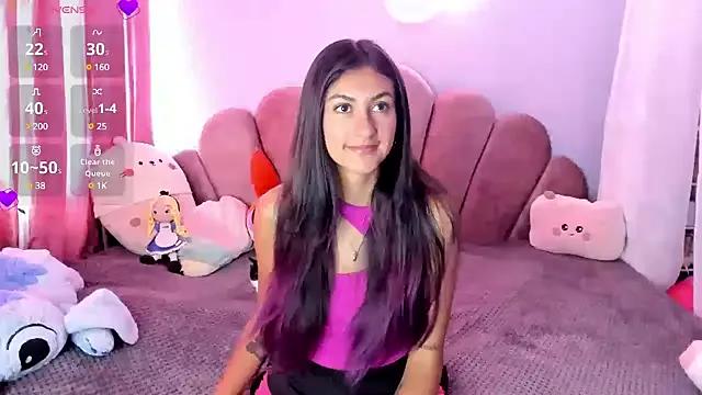 Unleash your urge for fetish cams livestreamers with our pick of steaming hot models, versed in the art of seduction and indulgence.