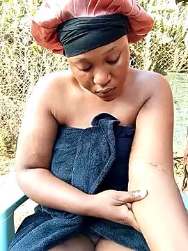 SweetGal98 from StripChat is Freechat