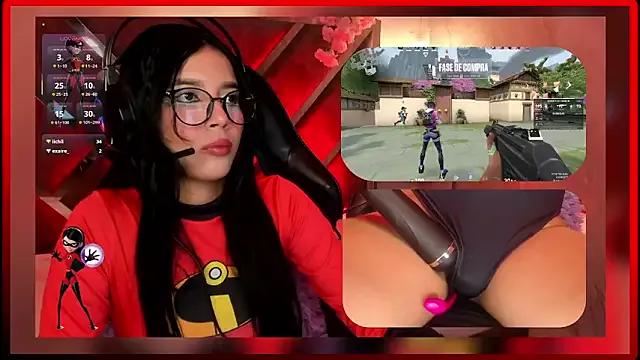 Unleash your urge for fetish cams livestreamers with our pick of steaming hot models, versed in the art of seduction and indulgence.
