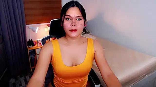 Unleash your urge for fetish cams livestreamers with our pick of steaming hot models, versed in the art of seduction and indulgence.