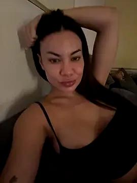 SweetMeiiii from StripChat is Freechat