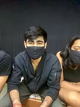 Unleash your urge for fetish cams livestreamers with our pick of steaming hot models, versed in the art of seduction and indulgence.