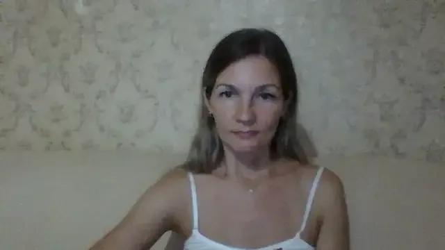 sweetriki from StripChat is Freechat
