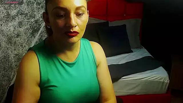 Unleash your urge for fetish cams livestreamers with our pick of steaming hot models, versed in the art of seduction and indulgence.