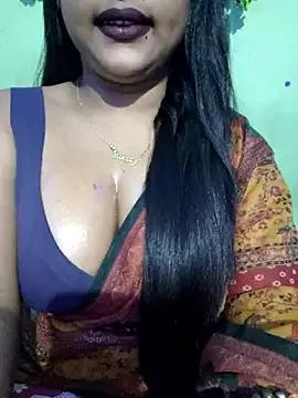 SWEETY-SS from StripChat is Freechat
