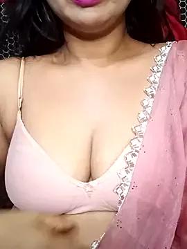 Sweety4u97 from StripChat