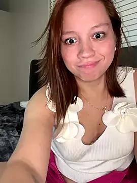 Sweety_Nate from StripChat is Freechat