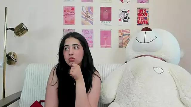 Unleash your urge for fetish cams livestreamers with our pick of steaming hot models, versed in the art of seduction and indulgence.