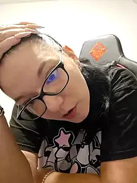 Swiss_Lady from StripChat is Freechat