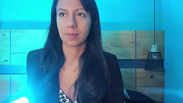 Unleash your urge for fetish cams livestreamers with our pick of steaming hot models, versed in the art of seduction and indulgence.