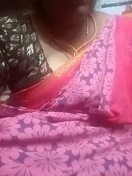 TAMIL_ELAKKIYA from StripChat is Freechat