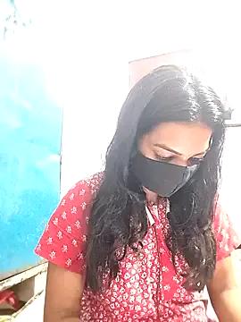 Tamil_Hot_Shasi from StripChat is Freechat