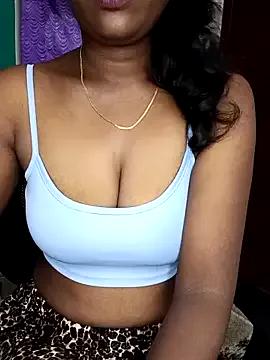 Tamil_kavinila from StripChat is Freechat