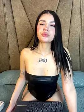Tammy_evaans_ from StripChat is Freechat