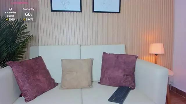 Tania_77_ from StripChat is Freechat
