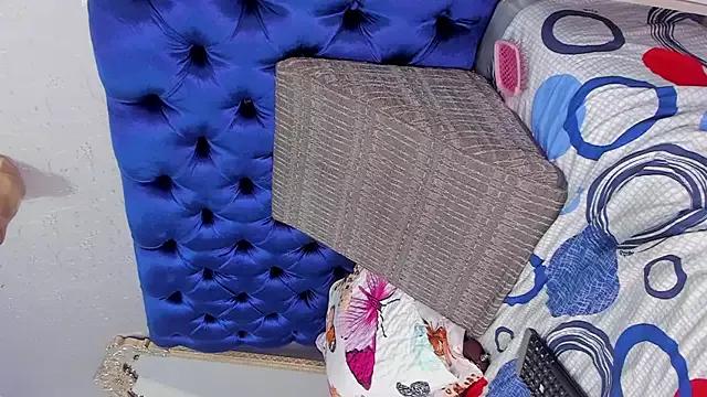 Unleash your urge for fetish cams livestreamers with our pick of steaming hot models, versed in the art of seduction and indulgence.