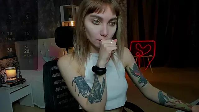 Unleash your urge for fetish cams livestreamers with our pick of steaming hot models, versed in the art of seduction and indulgence.