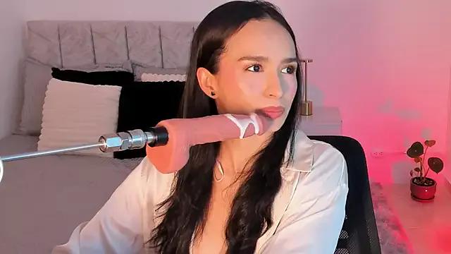 Unleash your urge for fetish cams livestreamers with our pick of steaming hot models, versed in the art of seduction and indulgence.