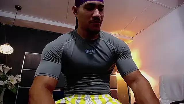 Unleash your urge for fetish cams livestreamers with our pick of steaming hot models, versed in the art of seduction and indulgence.