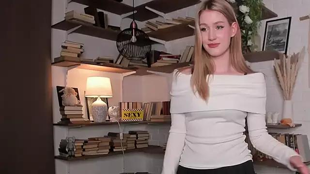 Unleash your urge for fetish cams livestreamers with our pick of steaming hot models, versed in the art of seduction and indulgence.