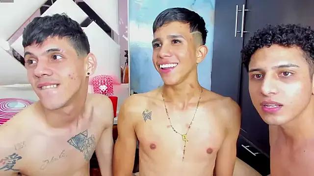 Unleash your urge for fetish cams livestreamers with our pick of steaming hot models, versed in the art of seduction and indulgence.