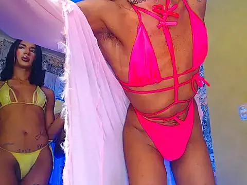 Unleash your urge for fetish cams livestreamers with our pick of steaming hot models, versed in the art of seduction and indulgence.