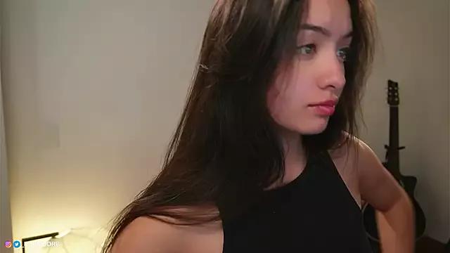 Theirismuse from StripChat is Freechat