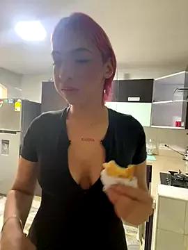 Unleash your urge for fetish cams livestreamers with our pick of steaming hot models, versed in the art of seduction and indulgence.