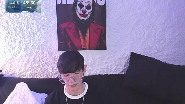 thiago_kinghot from StripChat is Freechat