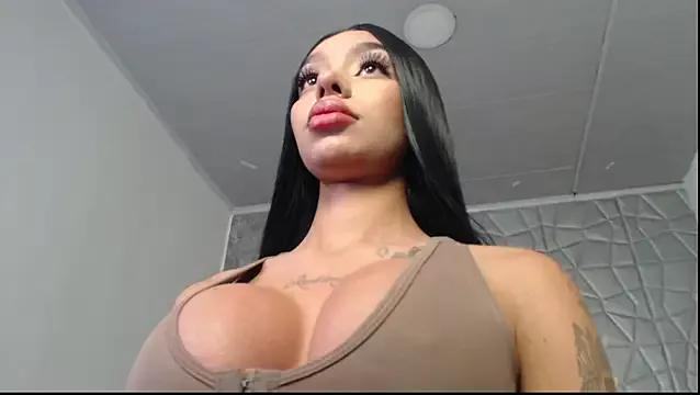 Unleash your urge for fetish cams livestreamers with our pick of steaming hot models, versed in the art of seduction and indulgence.