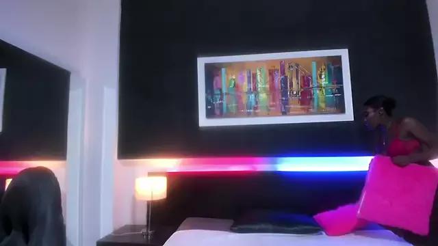 Tiffany_Hunter from StripChat is Freechat