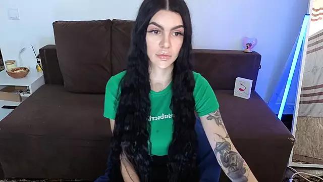Unleash your urge for fetish cams livestreamers with our pick of steaming hot models, versed in the art of seduction and indulgence.