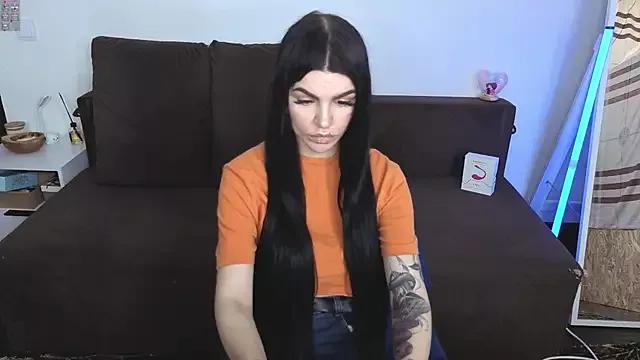 Unleash your urge for fetish cams livestreamers with our pick of steaming hot models, versed in the art of seduction and indulgence.