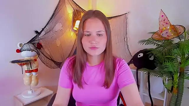 Unleash your urge for fetish cams livestreamers with our pick of steaming hot models, versed in the art of seduction and indulgence.