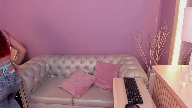 Unleash your urge for fetish cams livestreamers with our pick of steaming hot models, versed in the art of seduction and indulgence.