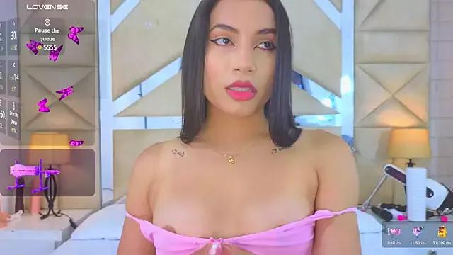Unleash your urge for fetish cams livestreamers with our pick of steaming hot models, versed in the art of seduction and indulgence.