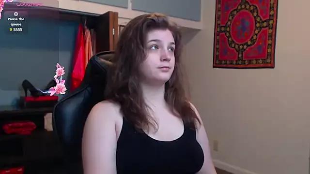 TreeJeanne from StripChat is Freechat